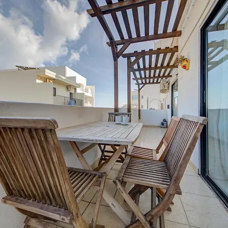 Appartement Bright And Airy 3br With Private Terrace By 360 Estates