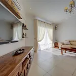 Bright And Airy 3br With Private Terrace By 360 Estates *