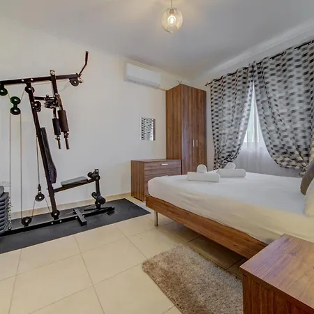 Bright And Airy 3br With Private Terrace By 360 Estates Apartament