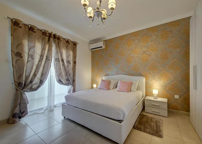 Bright And Airy 3br With Private Terrace By 360 Estates Apartment Marsaskala