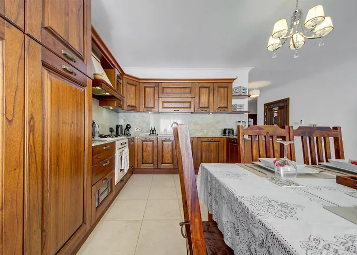 Διαμέρισμα Bright And Airy 3br With Private Terrace By 360 Estates Marsaskala
