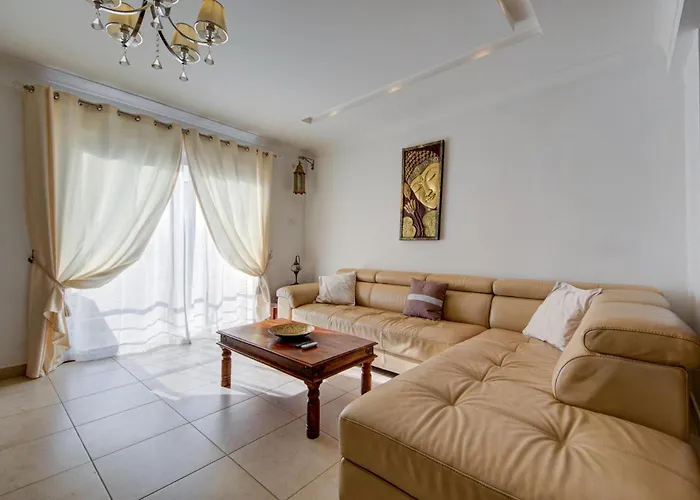 Bright And Airy 3br With Private Terrace By 360 Estates *